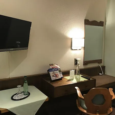 希尔施高登酒店 酒店 巴特贝内克因费希特